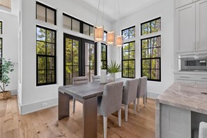 House, Resort View | In-room dining