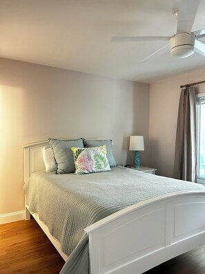 2 Schlafzimmer, Schreibtisch, Bügeleisen/Bügelbrett, kostenloses WLAN