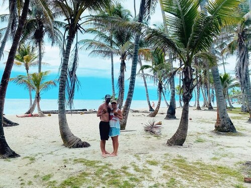 All inclusive  4-bedroom Catamaran up to 8 people in San Blas Panama