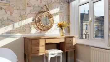 3 soverom, strykejern/-brett, wi-fi og sengetøy