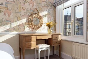 3 Schlafzimmer, Bügeleisen/Bügelbrett, WLAN, Bettwäsche