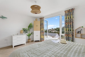 6 habitaciones, tabla de planchar con plancha y wifi gratis