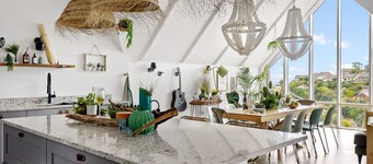 Sea Holly House – Luxury Coastal Retreat with Panoramic Sea Views in Beer