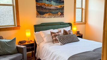 2 Schlafzimmer, Schreibtisch, Bügeleisen/Bügelbrett, kostenloses WLAN