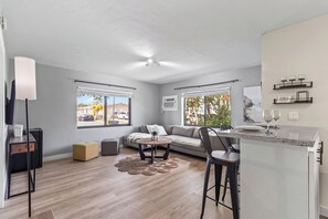 شقة - برواق | منطقة المعيشة