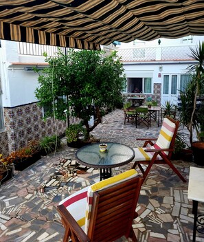 House, 4 Bedrooms, Smoking, Private Pool | Terrace/patio
