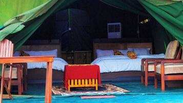 1 quarto, ferros/tábuas de passar roupa, Wi-Fi, roupa de cama