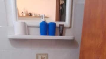 Double Room, Balcony, Sea View | Bathroom