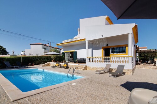 Villa 'Balsa' with Sea View, Wi-Fi and Air Conditioning