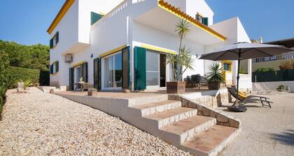 Villa 'Balsa' with Sea View, Wi-Fi and Air Conditioning