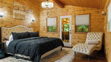 3 bedrooms, iron/ironing board, travel cot, free WiFi