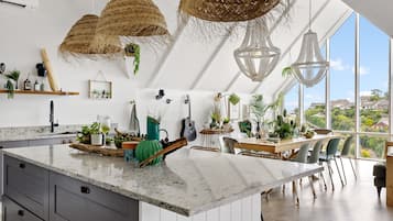 Rumah | 6 kamar tidur