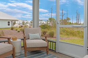 Interior - Tipsy Turtle (Port St. Joe)