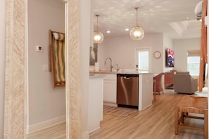House, Multiple Beds (Tipsy Turtle) | Interior
