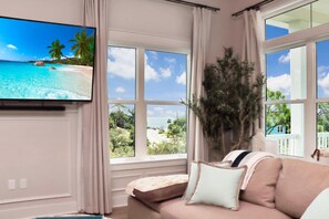 House, Multiple Beds (Villa Laguna) | Living area