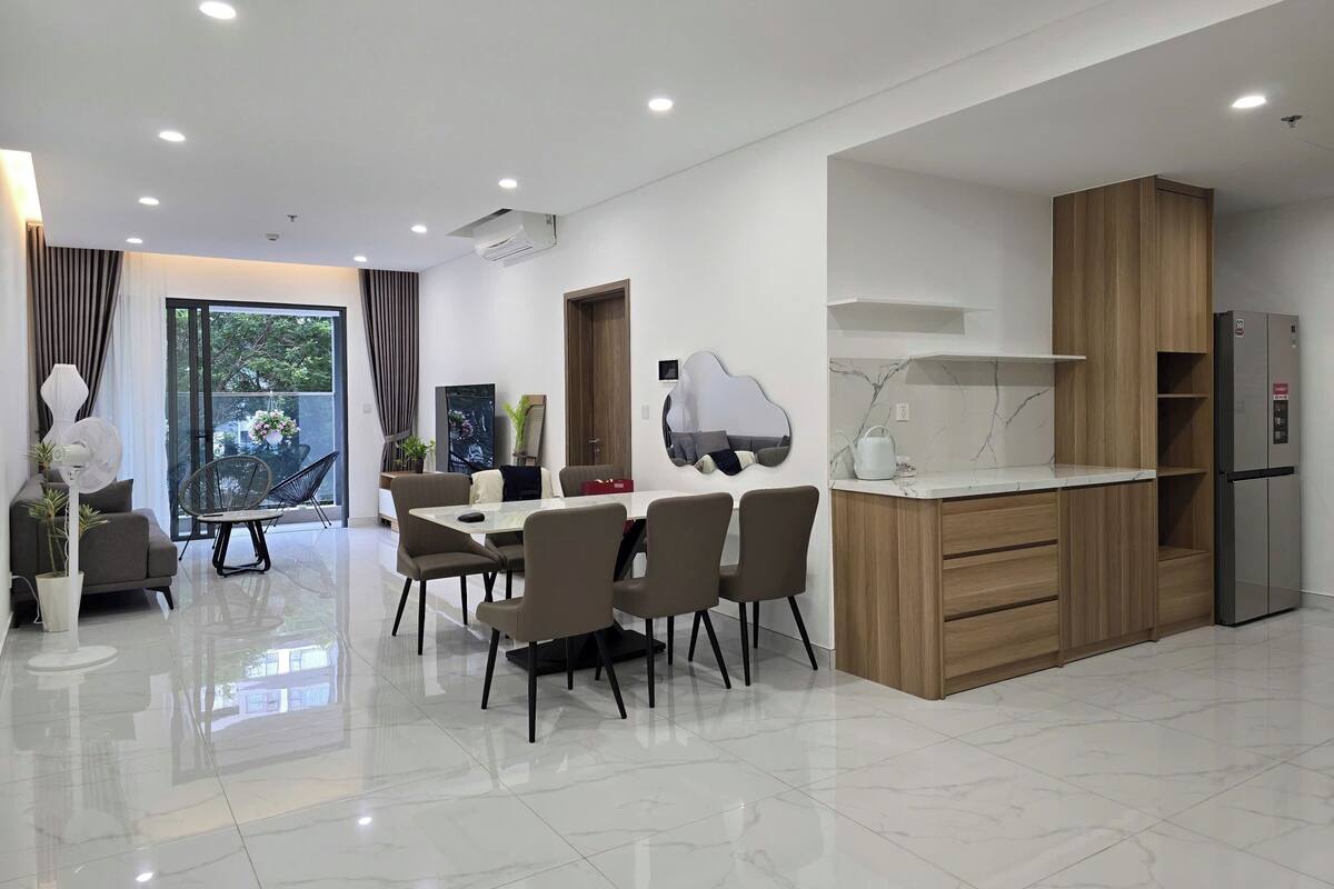 Premium-Apartment, 2 Schlafzimmer, Stadtblick | Wohnbereich