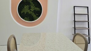 Deluxe Apartment, 3 Bedrooms, City View | Private kitchen | Fridge, microwave, stovetop, highchair