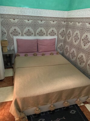 4 bedrooms, free WiFi, bed sheets