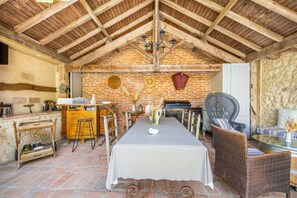 Dining - Guest Room Bastide De Mongiraud with Pool (Blanquefort)
