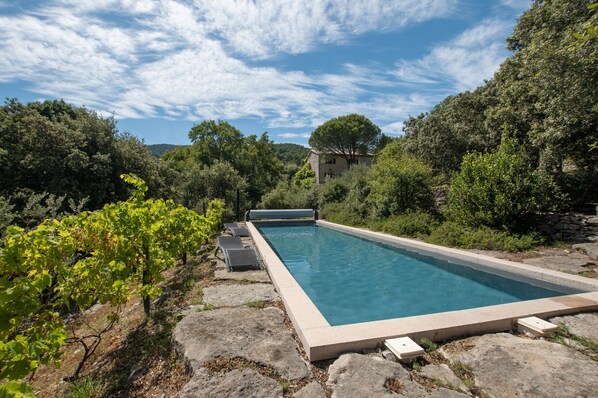 Pool - Villa 'L'Elzède 4 people' with mountain view, private pool and Wi-Fi (Les Vans)