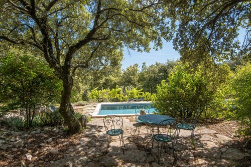 Villa 'L'Elzède 4 people' with mountain view, private pool and Wi-Fi