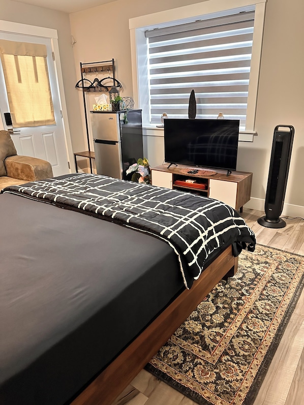 1 bedroom, desk, iron/ironing board, free WiFi