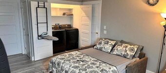 East Coast Cozy by Wastis. 1 bedroom/attached bathroom with all the ameneties.