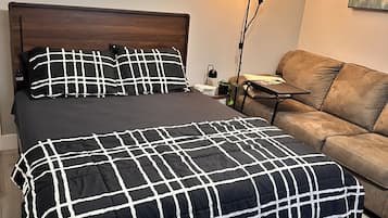 1 quarto, escrivaninha, ferros/tábuas de passar roupa, Wi-Fi de cortesia