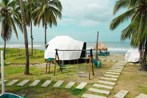 Deluxe Double Room, Ocean View | Free WiFi