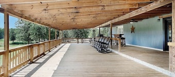 The Lodge At Our Texas Ranch