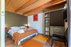1 habitación, wifi y ropa de cama