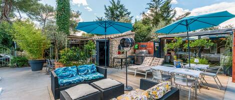 Servei de restauració a l'aire lliure