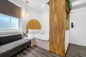 Interior - Cozy Studio on Brick Lane (London)