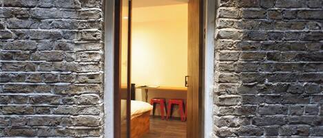 1 chambre, fer et planche à repasser, accès Internet, draps fournis