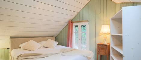 3 chambres, fer et planche Ă repasser, Wi-Fi, draps fournis