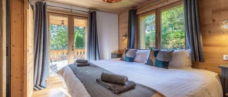 4 Schlafzimmer, WLAN, Bettwäsche