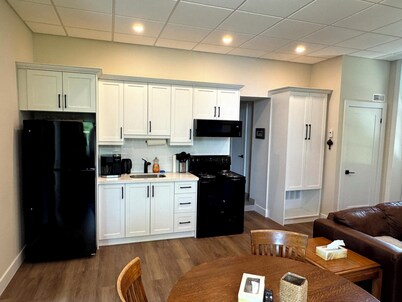Comfort Stay–2B1B @ Burk’s Falls