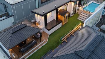 Luxury Room, Private Pool, City View | Terrace/patio