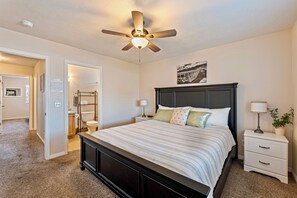3 bedrooms, free WiFi, bed sheets - Gateway to Zion (Hurricane)
