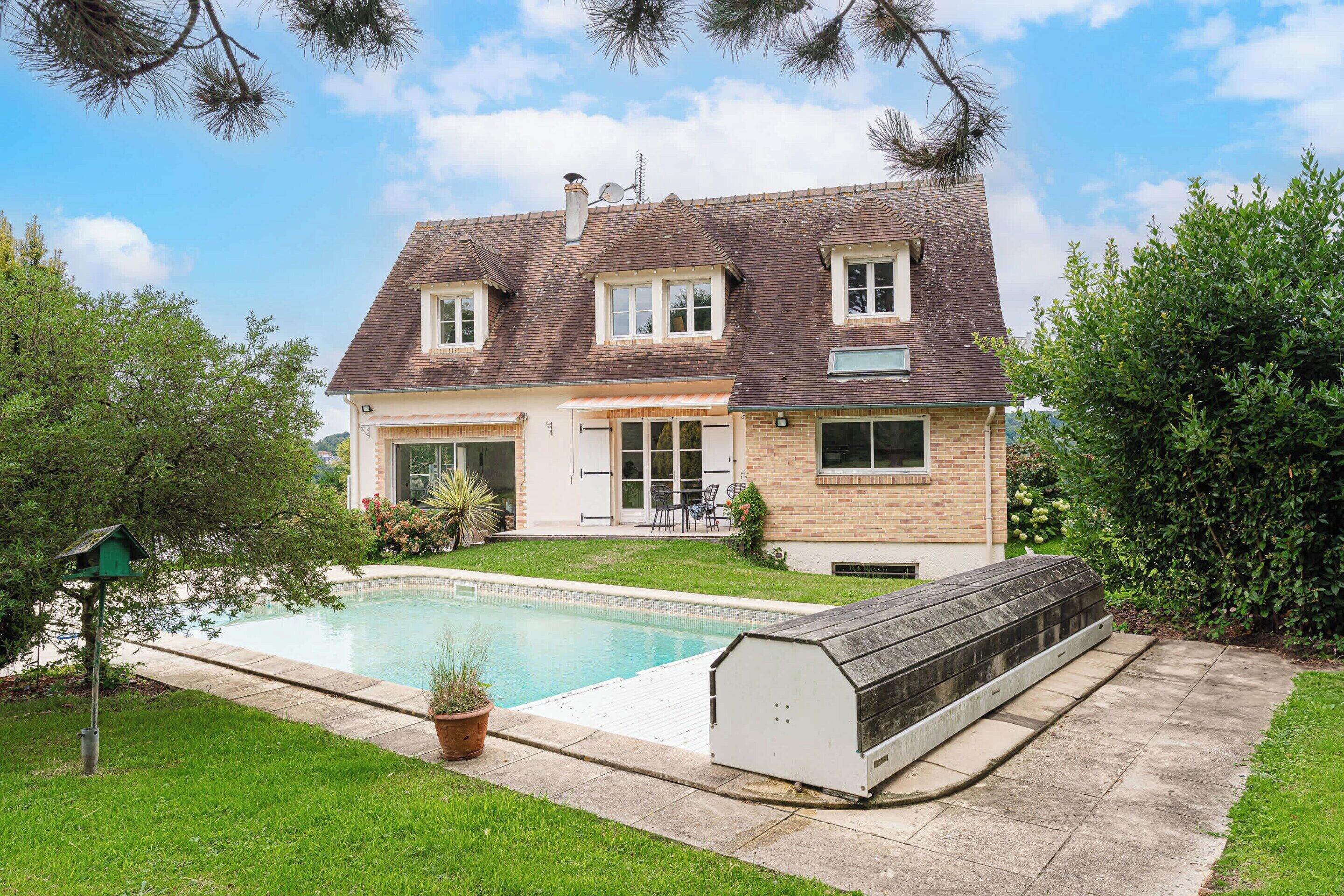 Apartment | Pool | Outdoor pool