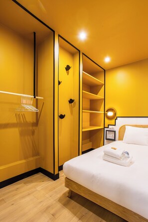 1 bedroom, bed sheets - Chic Apartment - 1br/4p - Centre de Paris (Paris)