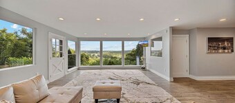 Modern Mountain-View Retreat | Fire Pit • Smart TVs • Private Deck • Workstation