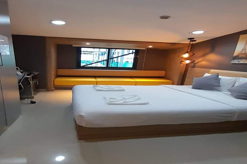 Premium Double Retreat Unwind in Style