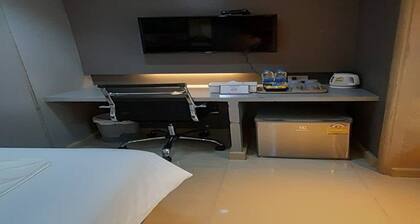 Premium Double Retreat Unwind in Style