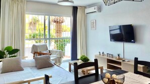 Unclassified image, 4 of 40, button - Apartment in Poblado Golf Near Playa Serena (Roquetas de Mar)