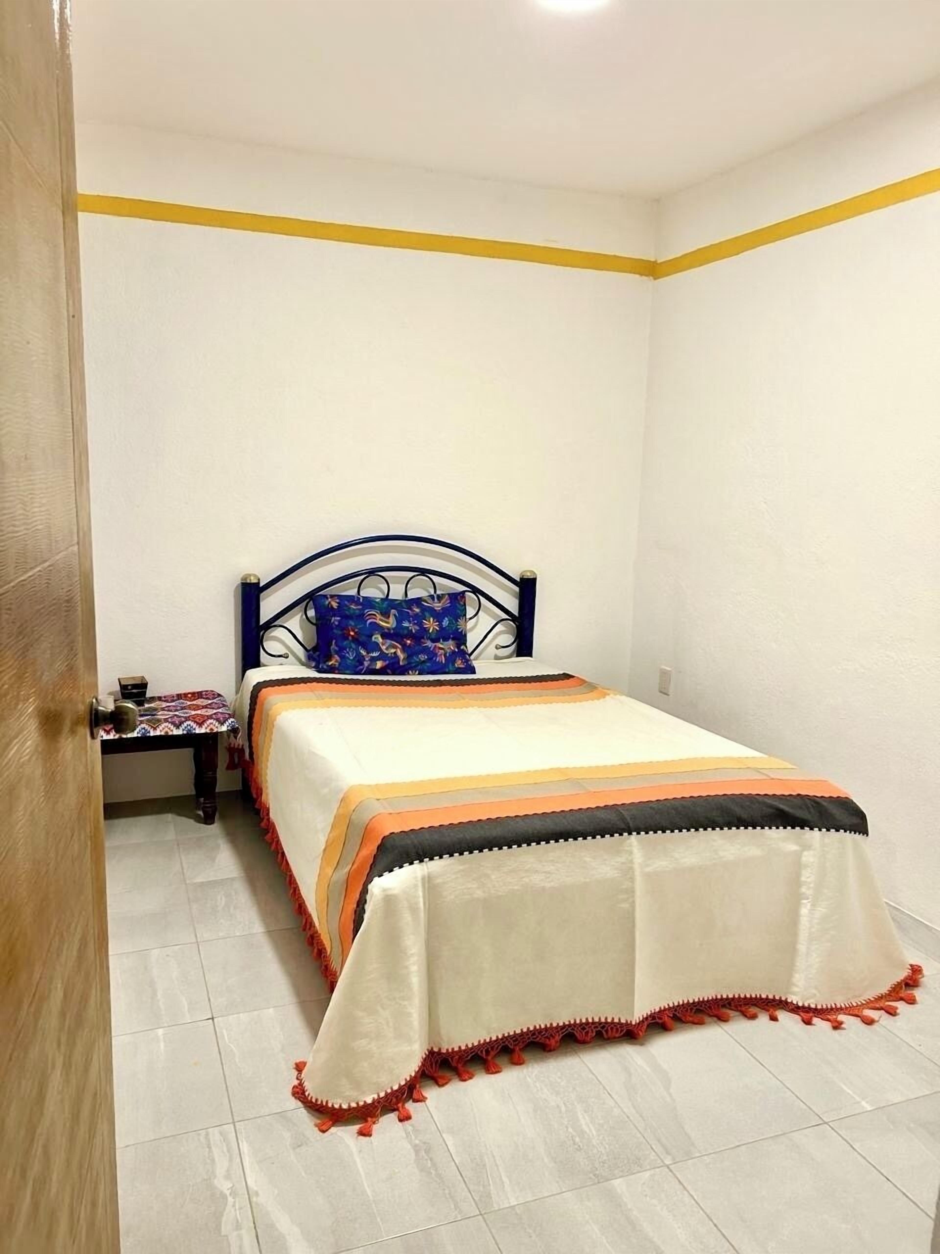 2 bedrooms, bed sheets