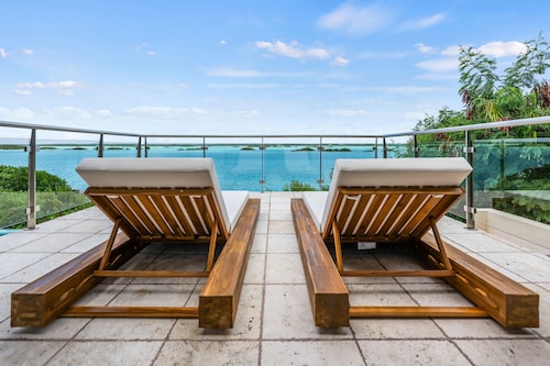 Alta Bella Villa w Nordic Spa Concierge