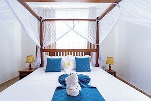 3 bedrooms, WiFi, bed sheets