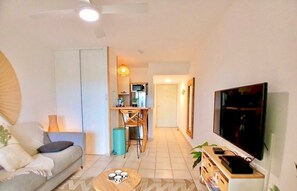 TV - Le Petit St Pierre, Close to the beach (Saint-Pierre)