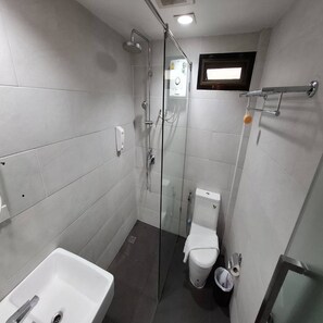 Bathroom - Relaxing Double Stay Cozy & Serene Ambience (Bangkok)